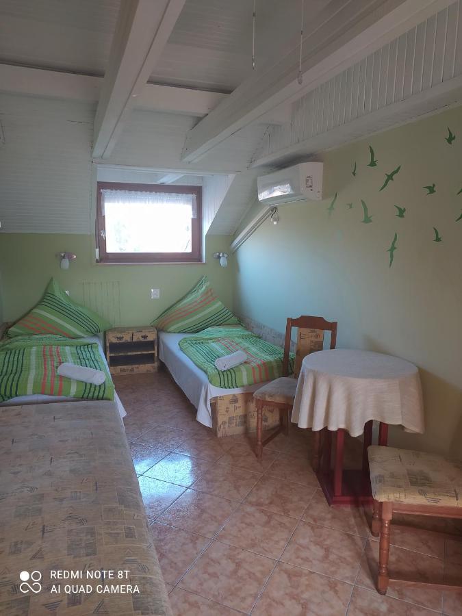 Apartmanhaz Gabriella Harkány Zewnętrze zdjęcie